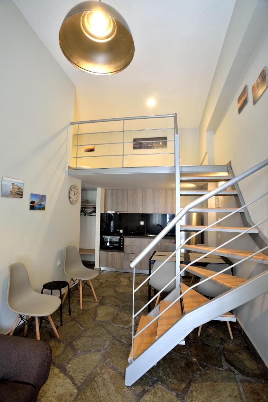 Suite Loft Apartment Konstantinidis Néa Potídea Kültér fotó